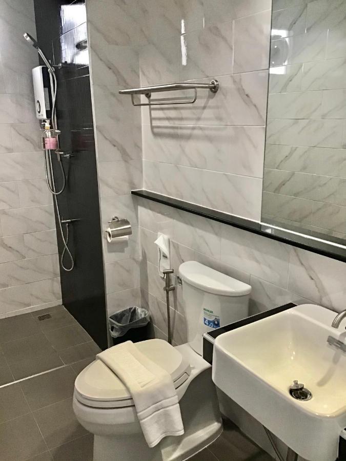 Top Residence سوراثاني المظهر الخارجي الصورة